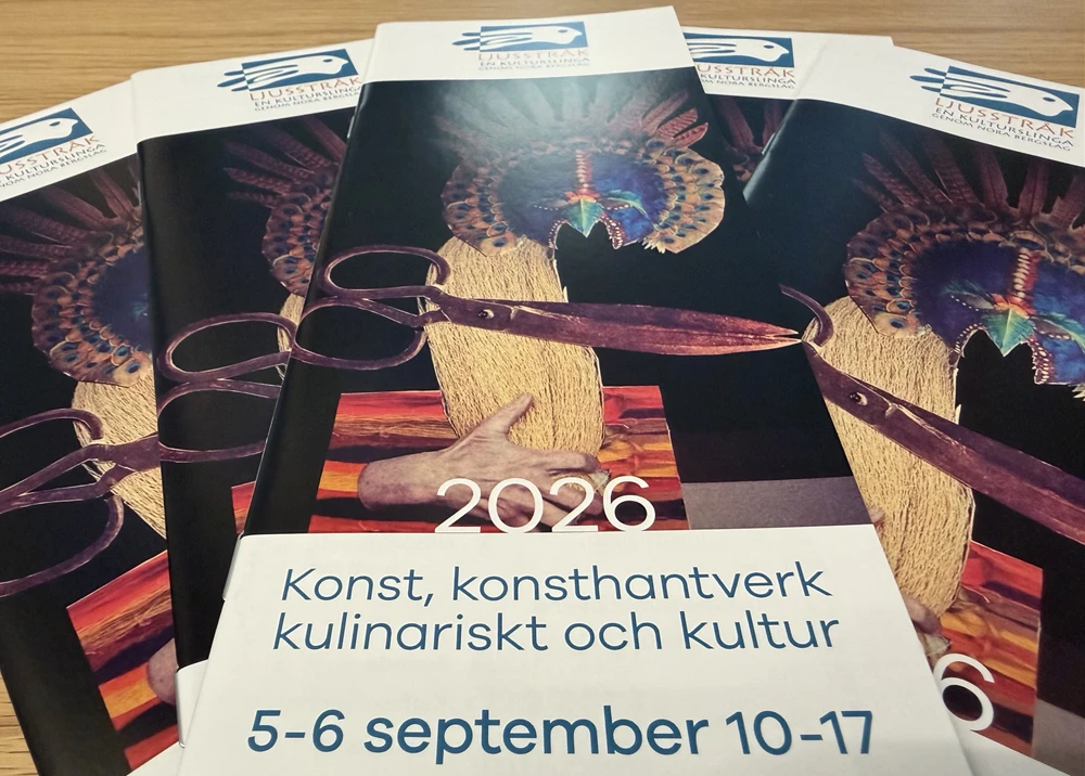 Flera informationsblad om Ljusstråk.